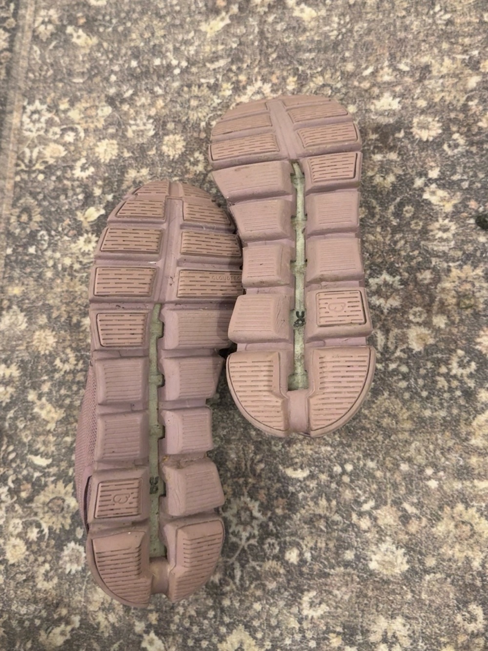 ON CLOUD SNEAKERS WOMENS SIZE 8.5 - Picture 6 of 6
